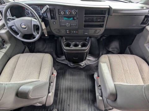 2023 Chevrolet Express LS 3500