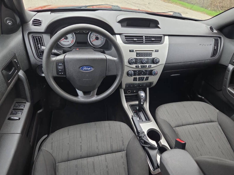 2010 Ford Focus SE