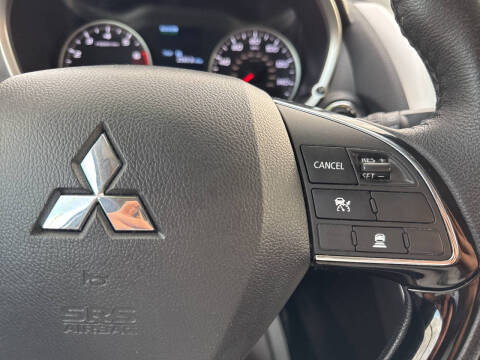 2024 Mitsubishi Eclipse Cross SE