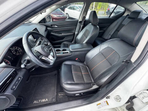 2019 Nissan Altima 2.5 SR