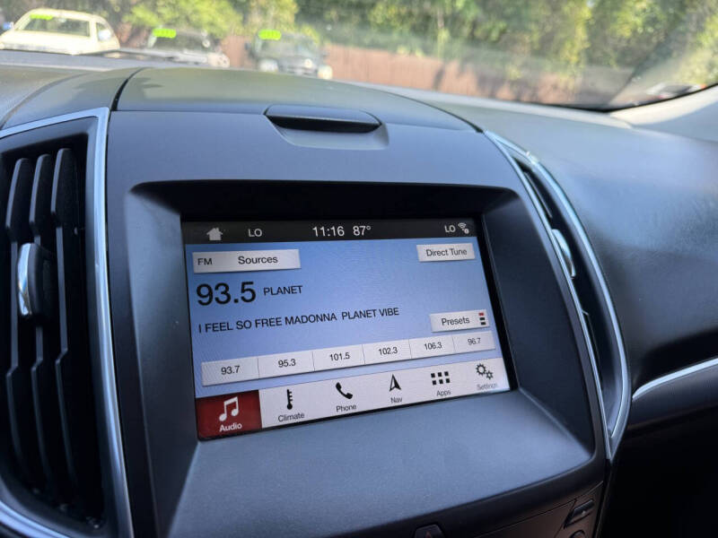 2016 Ford Edge Titanium