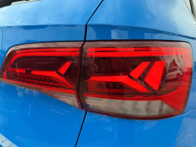 2023 Volkswagen Taos SE