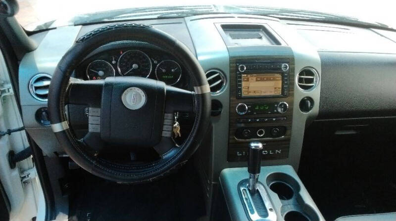2008 Lincoln Mark LT