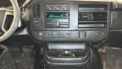 2016 Chevrolet Express LT 3500