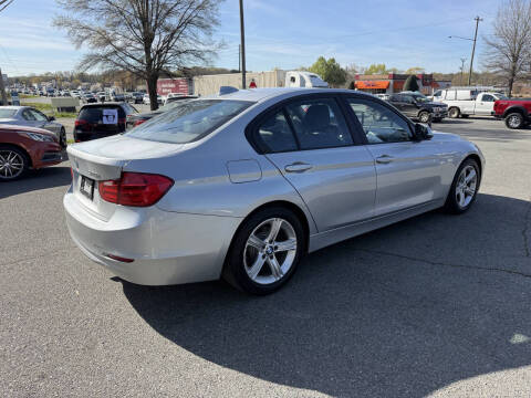 2014 BMW 3 Series 320i
