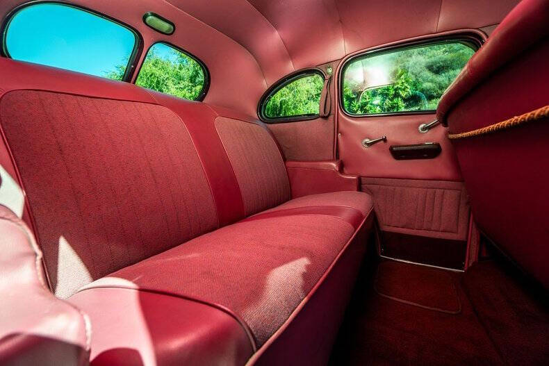 1937 Plymouth Deluxe