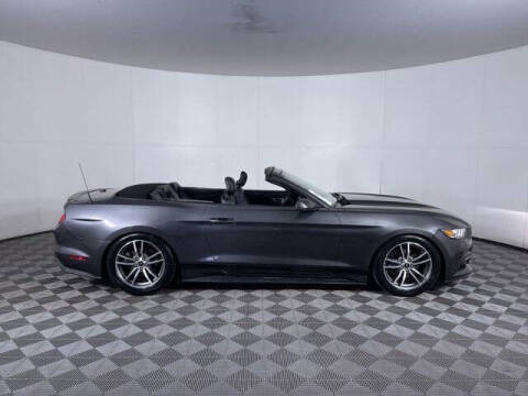 2016 Ford Mustang EcoBoost Premium