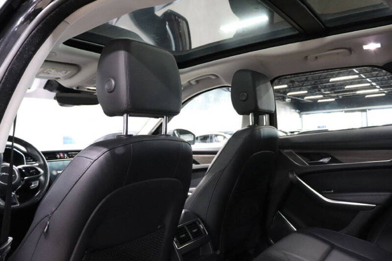 2021 Jaguar F-PACE P250