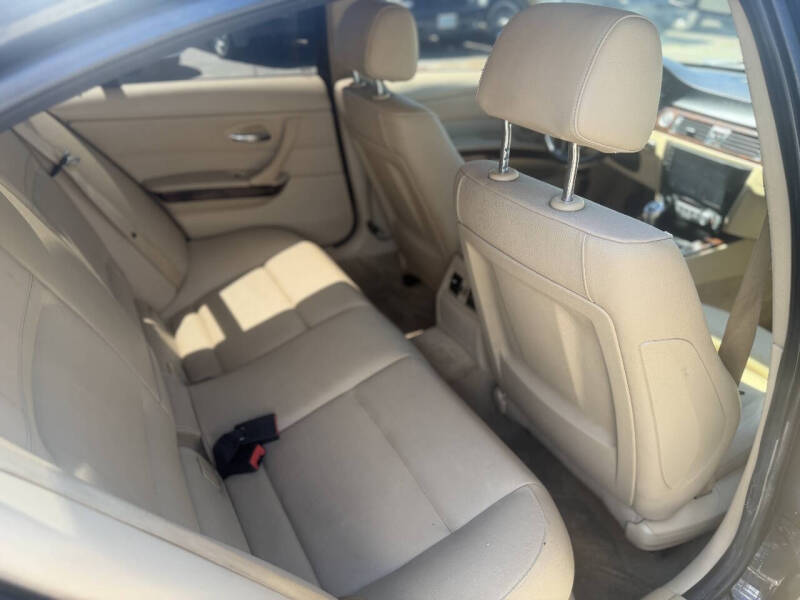 2011 BMW 3 Series 328i