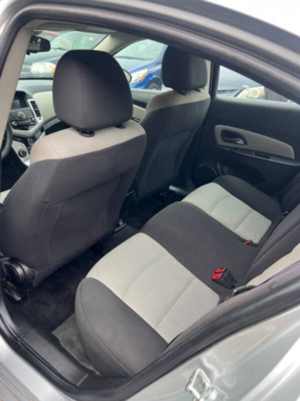 2016 Chevrolet Cruze Limited LS Auto