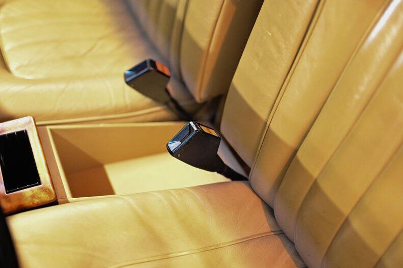 1972 Rolls-Royce SILVER CLOUD LWB