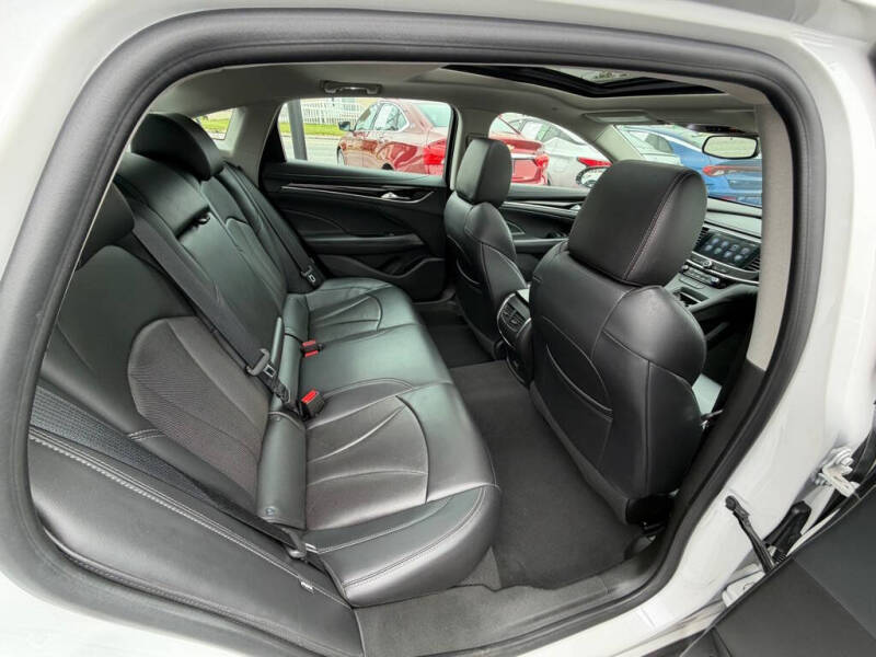 2018 Buick LaCrosse Essence