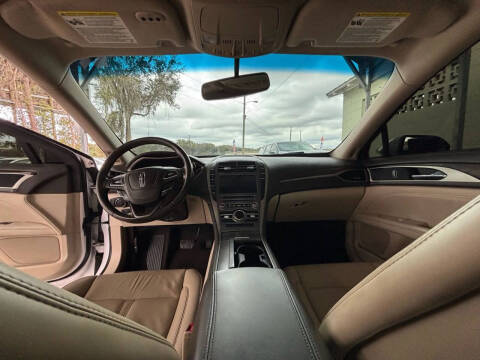 2018 Lincoln MKZ Select