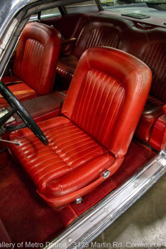 1961 Ford Thunderbird