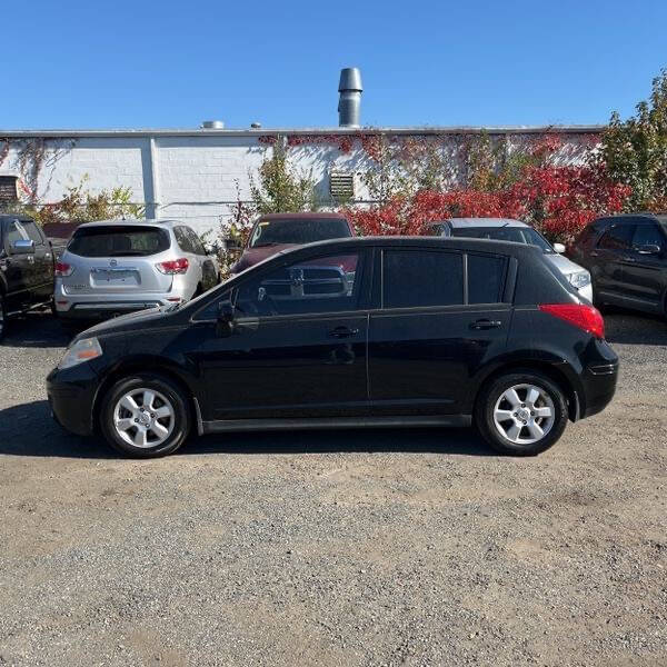 2009 Nissan Versa for sale at Green Light Auto in Bridgeton, NJ