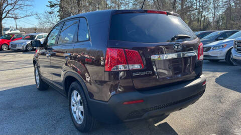 2011 Kia Sorento LX