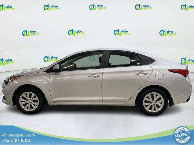 2022 Hyundai Accent SE