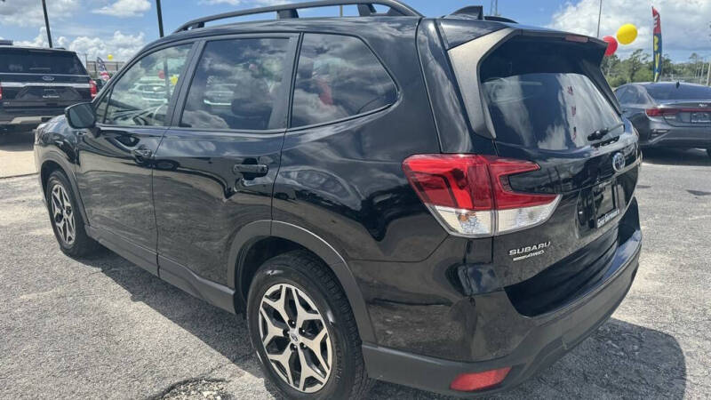 2023 Subaru Forester Premium