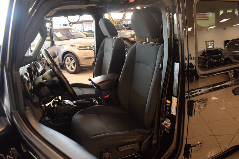 2021 Jeep Gladiator Sport S