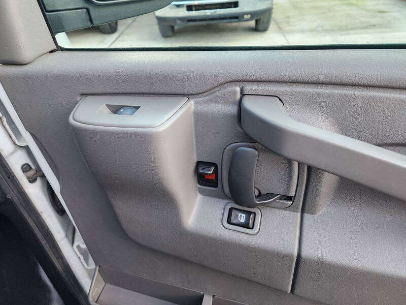 2018 Chevrolet Express 2500