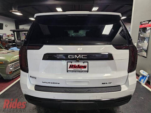 2023 GMC Yukon SLT