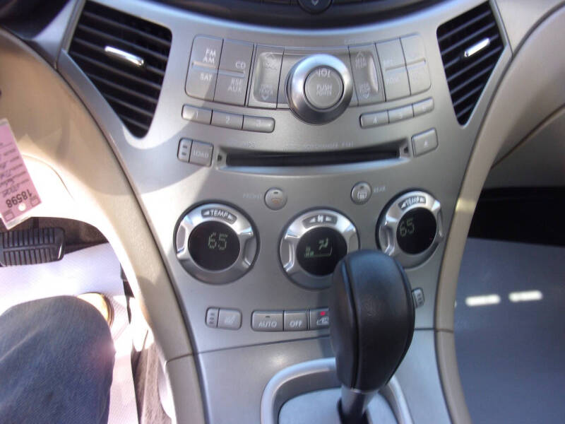 2008 Subaru Tribeca Ltd. 7-Pass.