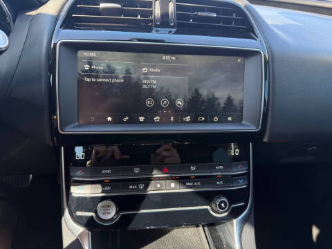 2019 Jaguar XE 25t