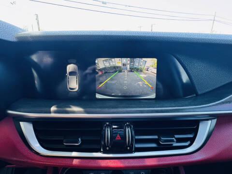 2018 Alfa Romeo Stelvio Ti