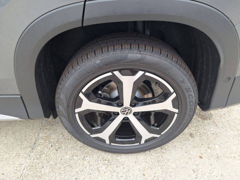 2026 Volkswagen Tiguan SE 4Motion