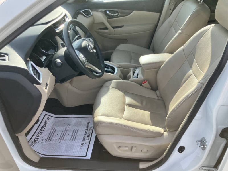 2016 Nissan Rogue SL