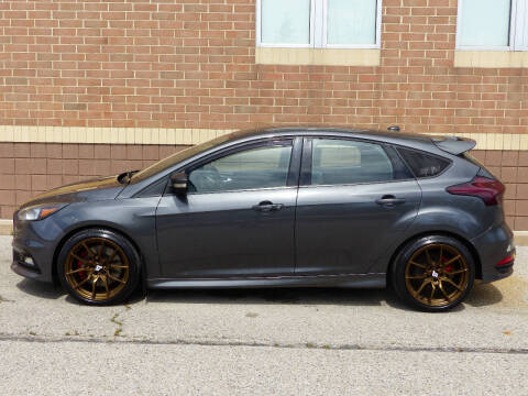 2017 Ford Focus ST