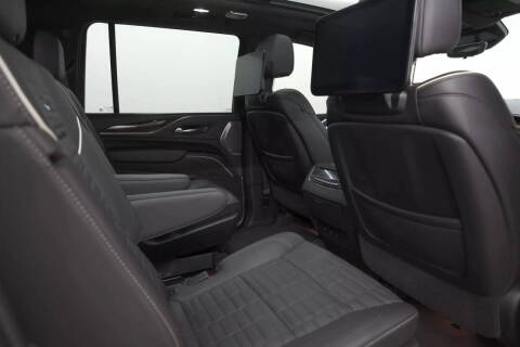 2021 Cadillac Escalade ESV Sport Platinum