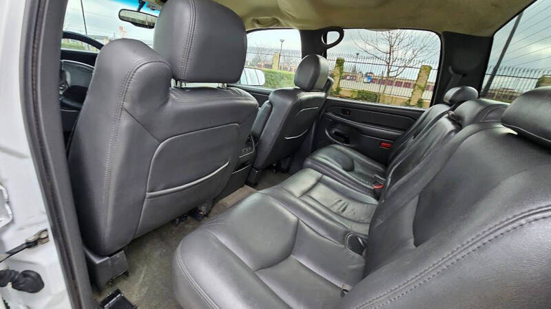 2004 Chevrolet Silverado 2500HD LT