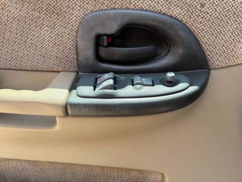 2002 Pontiac Montana