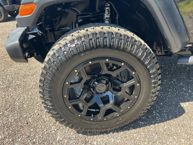2020 Jeep Gladiator Sport