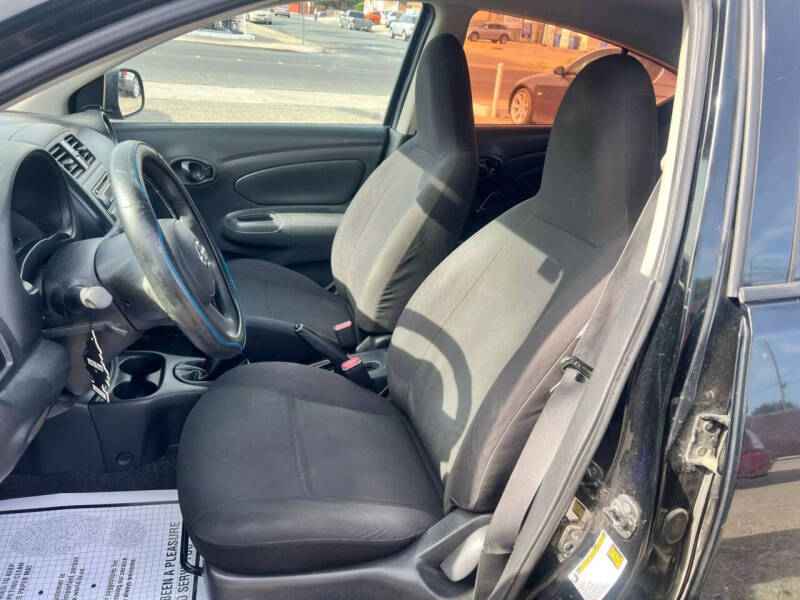 2014 Nissan Versa 1.6 S