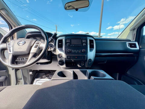2018 Nissan Titan XD SV