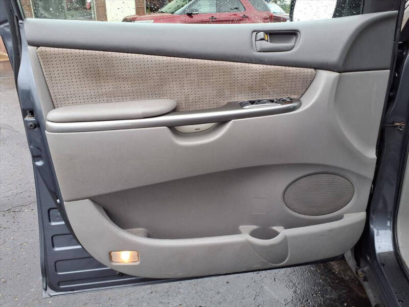 2007 Toyota Sienna LE 7-Passenger