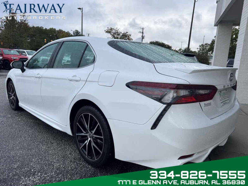 2023 Toyota Camry SE