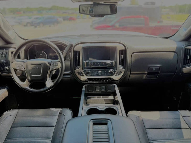 2016 GMC Sierra 2500HD Denali
