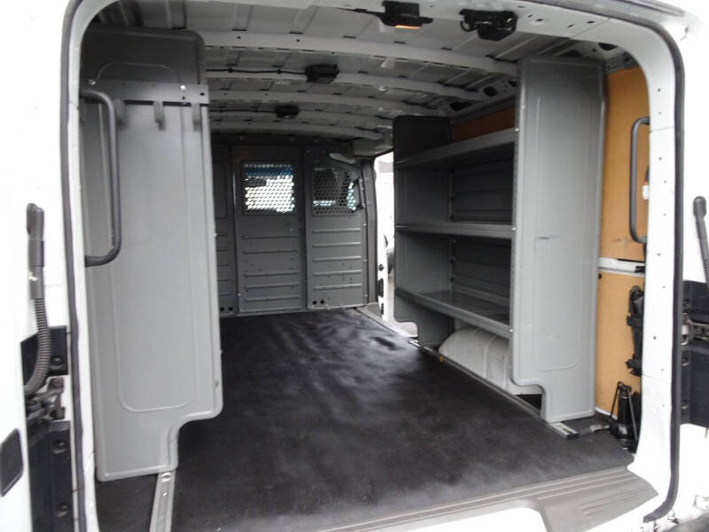 2016 Nissan NV 2500 HD SV