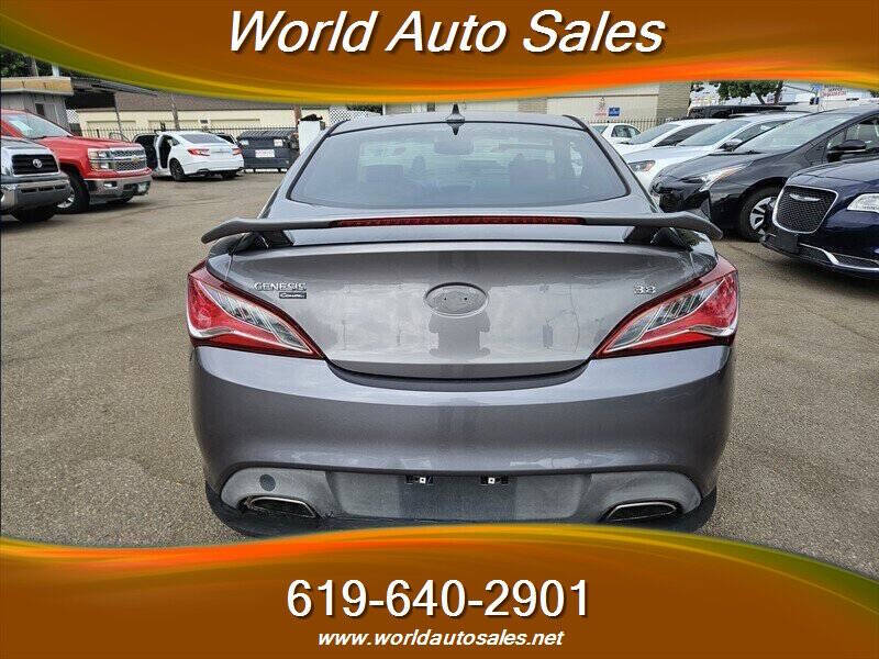 2011 Hyundai Genesis Coupe