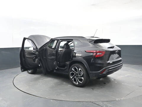 2025 Chevrolet Trax RS