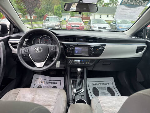 2015 Toyota Corolla LE