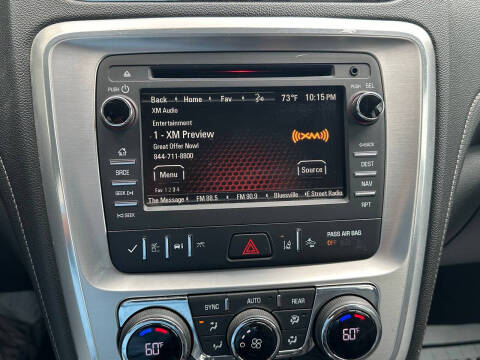 2017 GMC Acadia SLT-1