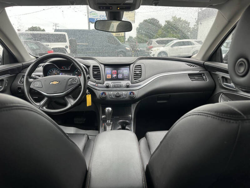 2017 Chevrolet Impala LT