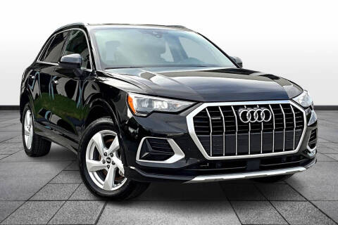 2023 Audi Q3 quattro Premium Plus 40 TFSI