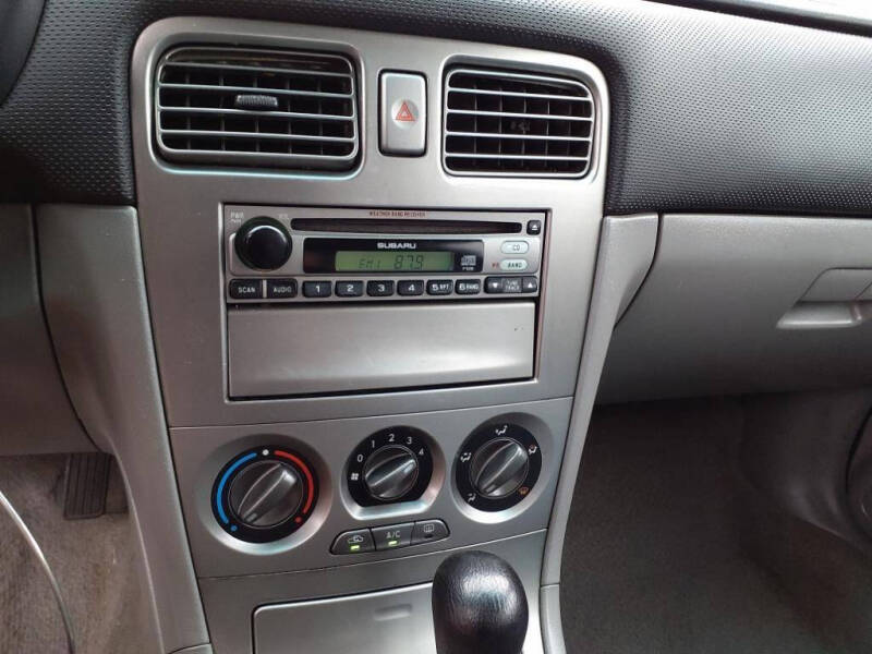 2005 Subaru Forester X