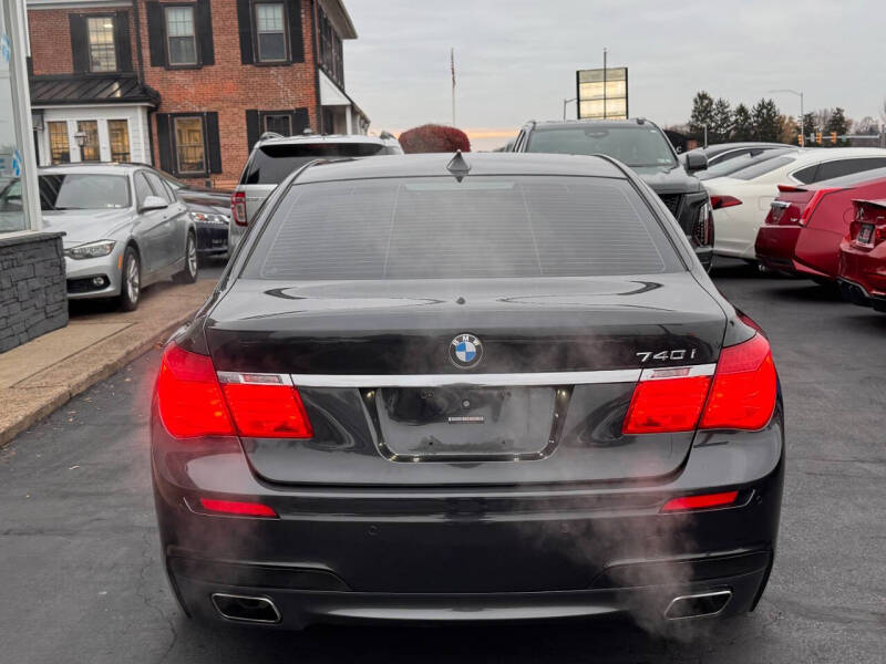 2011 BMW 7 Series 740i
