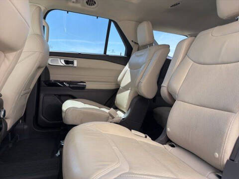 2023 Ford Explorer Platinum
